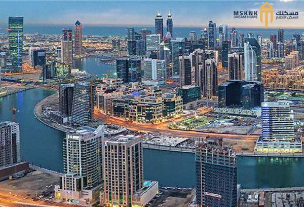 المشاريع العقارية في الخليج التجاري